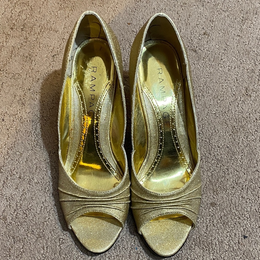 Rampage Glittering Gold Size 7 .5 Heels Fairycore Whimsical Summer Fall